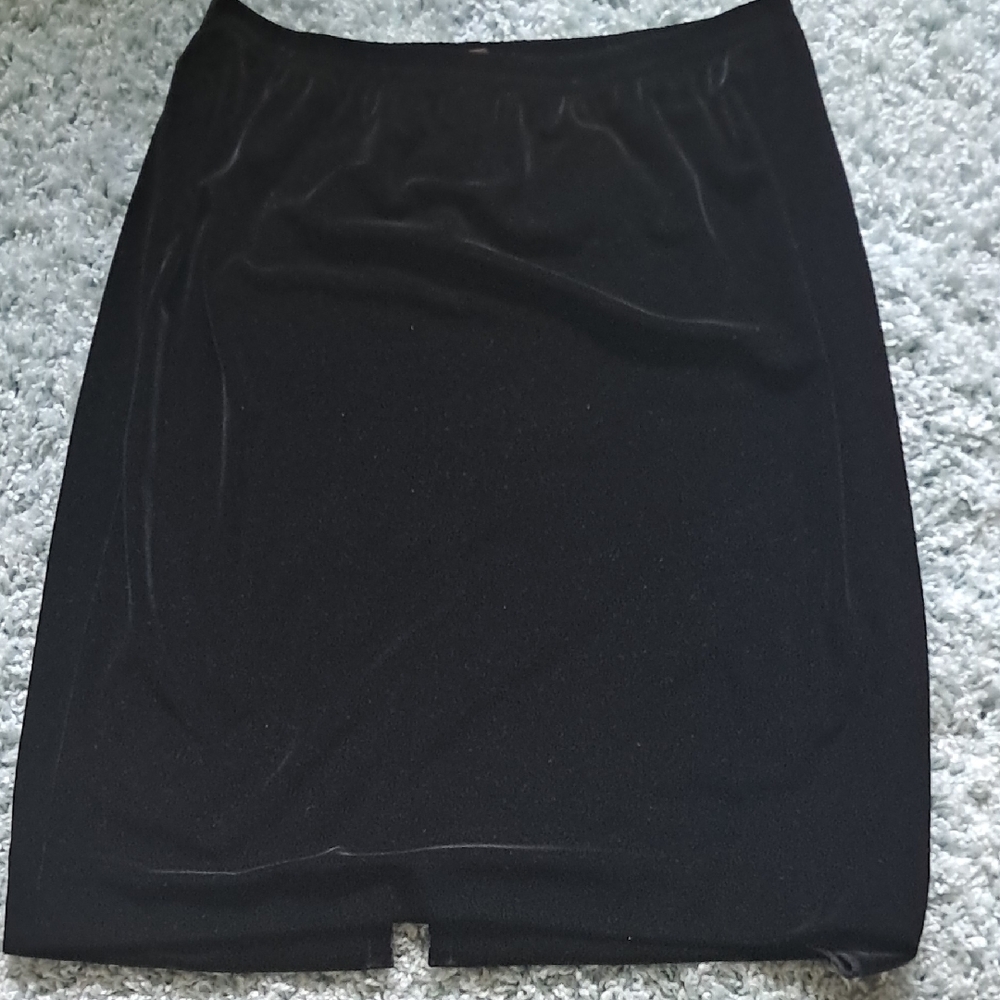Elegant Black Skirt